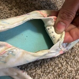 Girls sz2 sperrys slip on shoes the dye